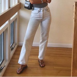 Levi’s Ribcage Straight Ankle Jeans